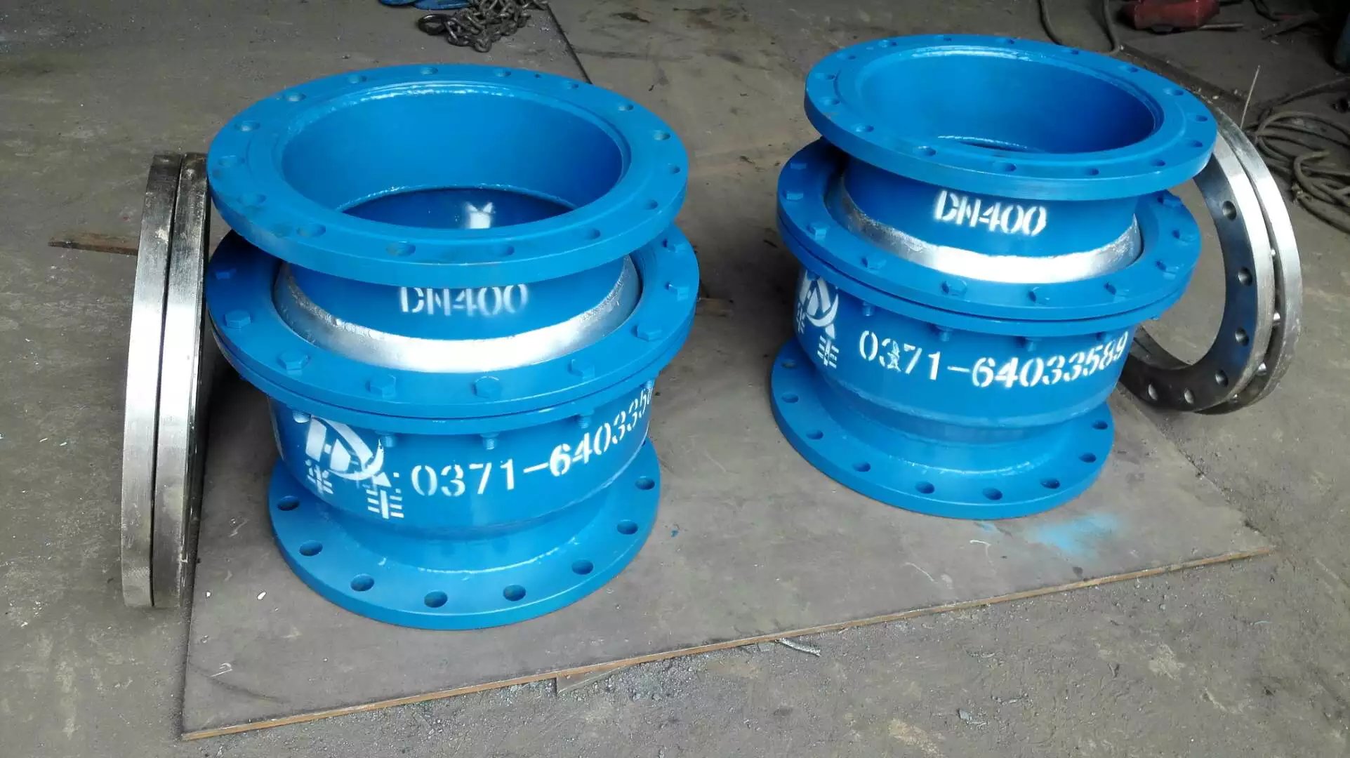 �����a����